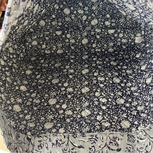 Vera Bradley Light Blue and Navy Quilted Floral Tote with Zip Pouch - Picture 5 of 14